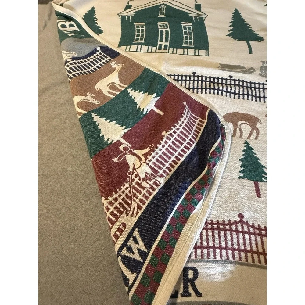 VTG Goodwin Weavers Double Sided Throw Blanket Grandmothers House Winter 59x46